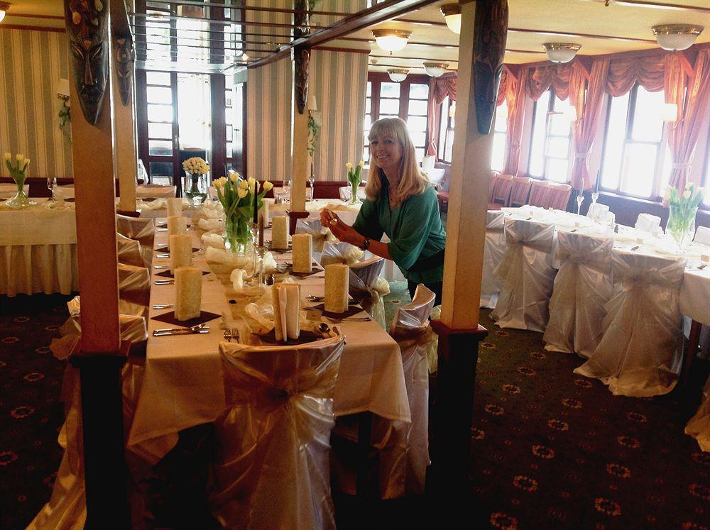 Botel Marina Bratysława Zewnętrze zdjęcie