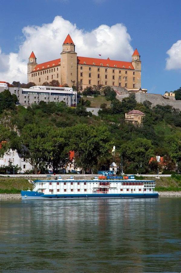 Botel Marina Bratysława Zewnętrze zdjęcie